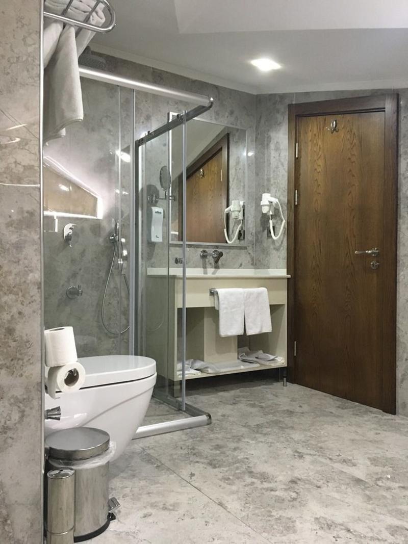 The Elegant Otel 4*